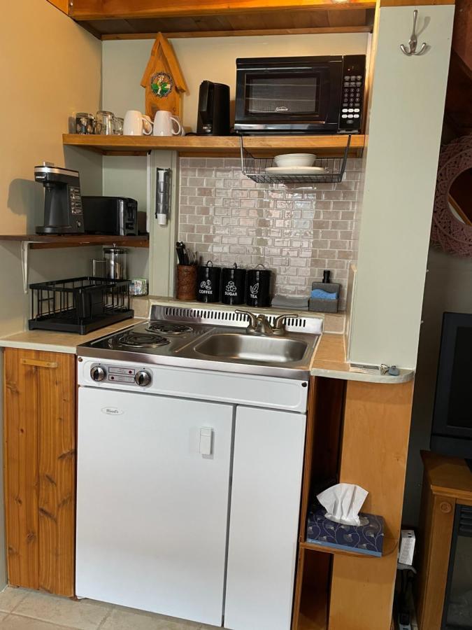 Luna Bed & Breakfast Grand Forks Eksteriør bilde