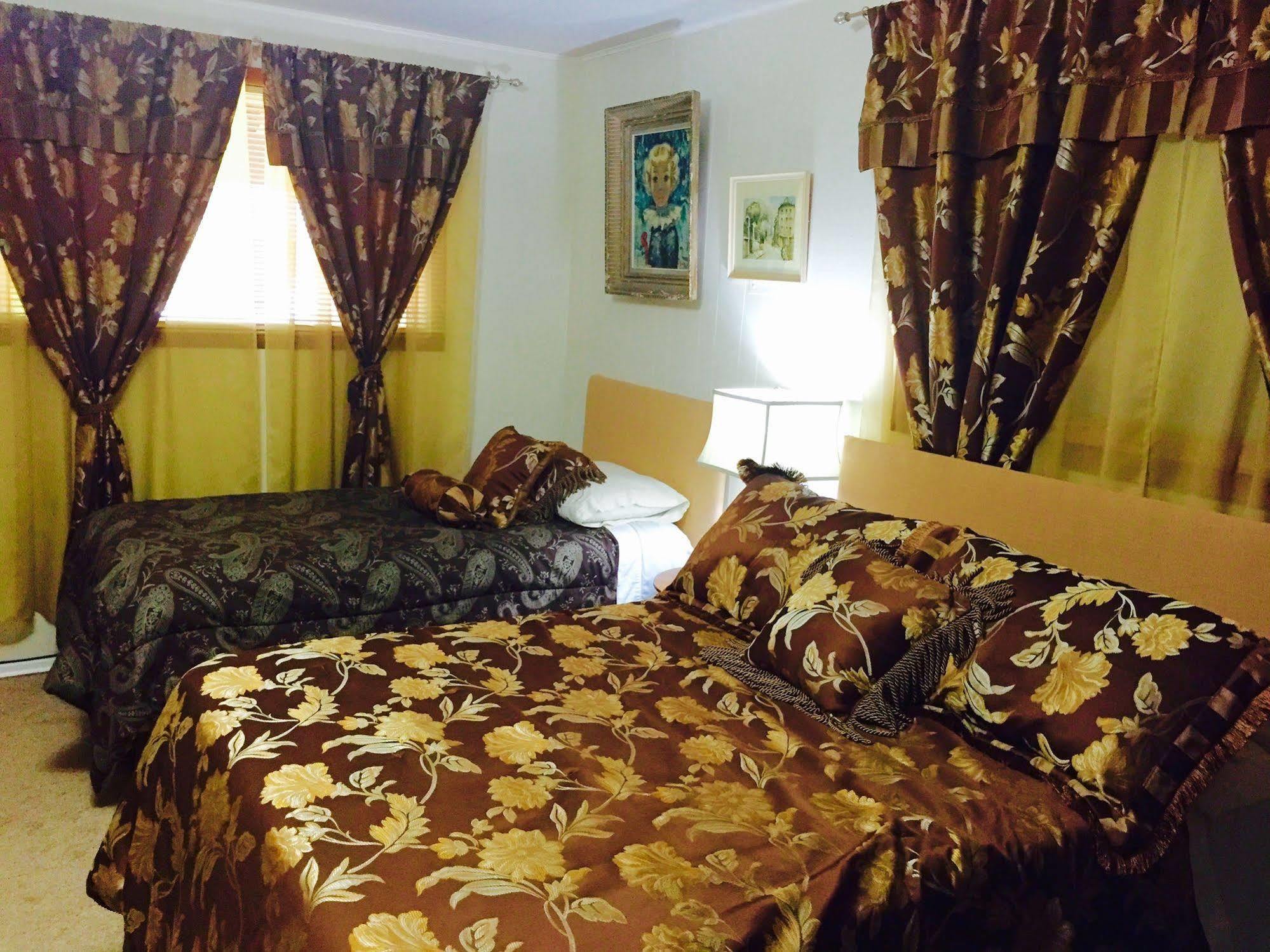 Luna Bed & Breakfast Grand Forks Eksteriør bilde